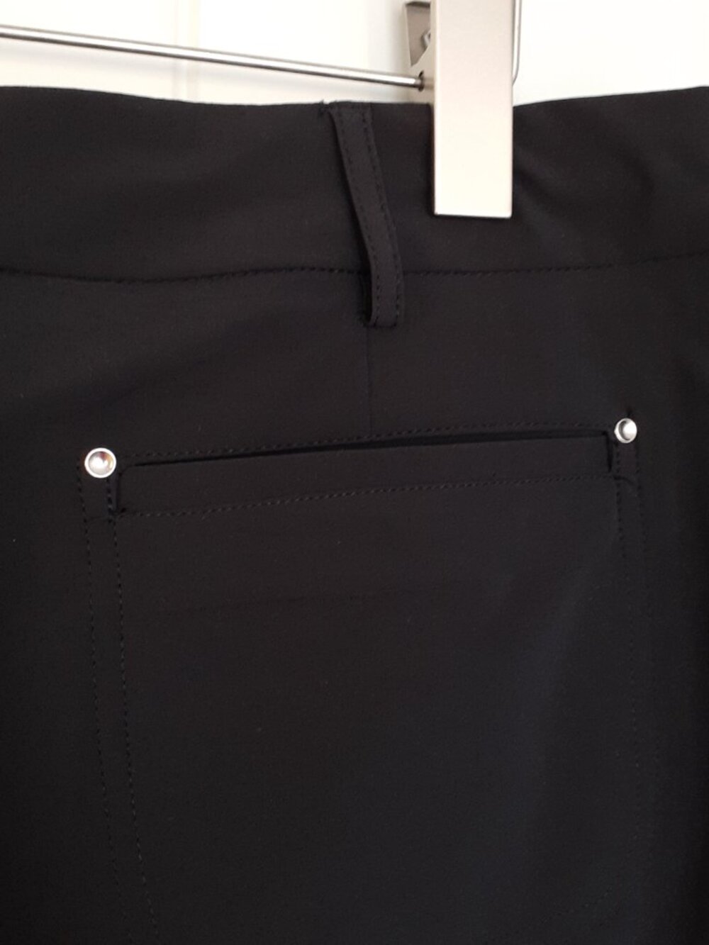 Jamie Sadock AirWear Knee Capri in Jet Black Size 14 - Picture 10 of 16